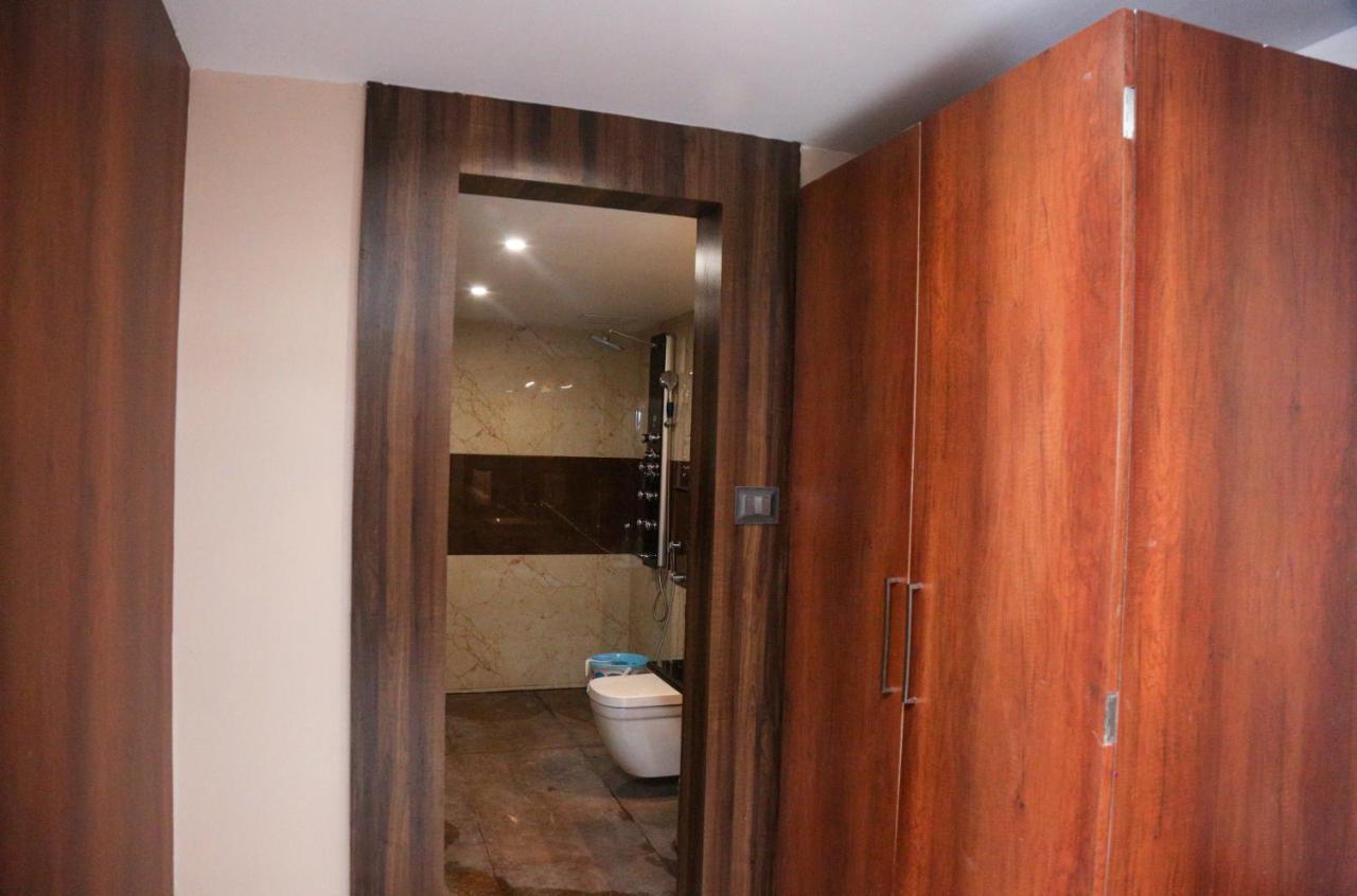 Hotel Raindew Ранчи Экстерьер фото