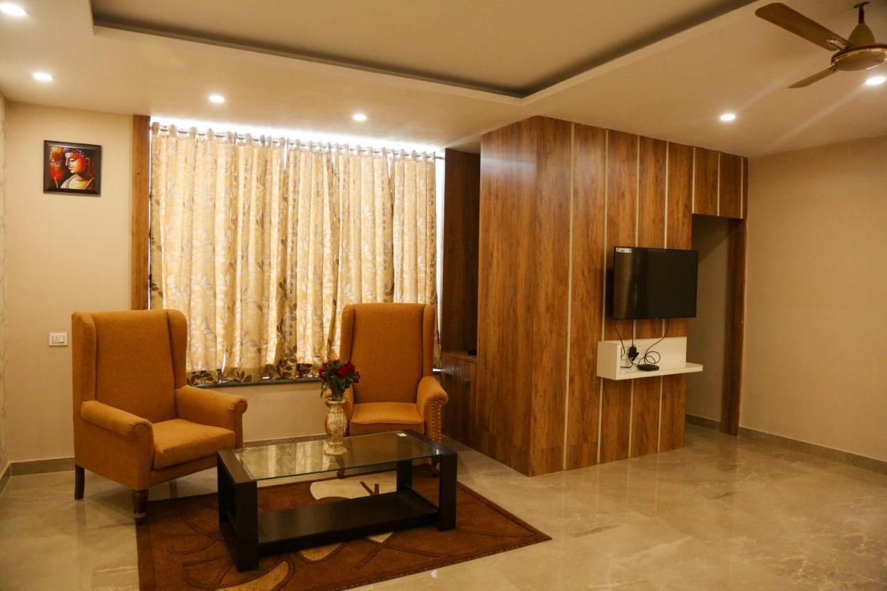 Hotel Raindew Ранчи Экстерьер фото
