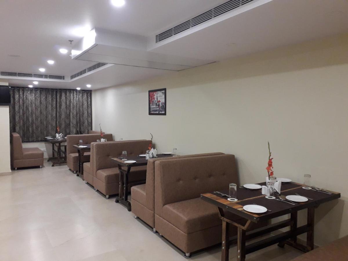 Hotel Raindew Ранчи Экстерьер фото